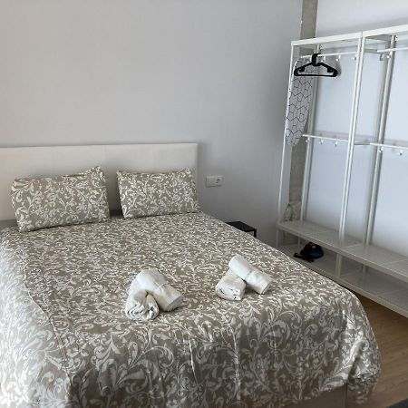 La Paz Apartments Madrid Luaran gambar
